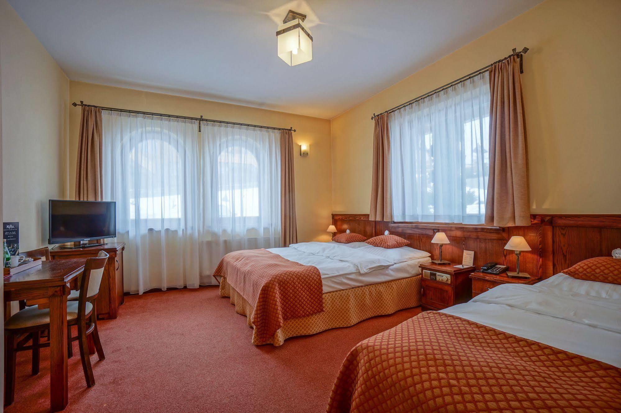 Hotel Redyk Ski&Relax Zab Esterno foto